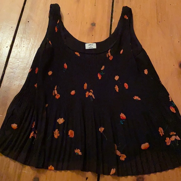 Very cute tank top - Picture 1 of 2